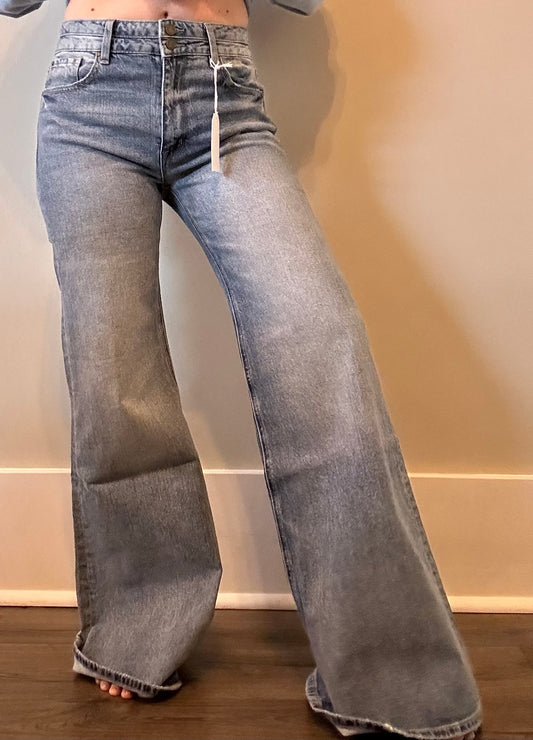 Lola flare jeans